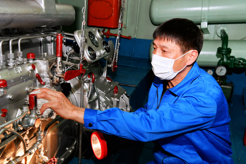 沪航客95号轮机长蒋建国:平凡岗位上实现着自己的人生价值