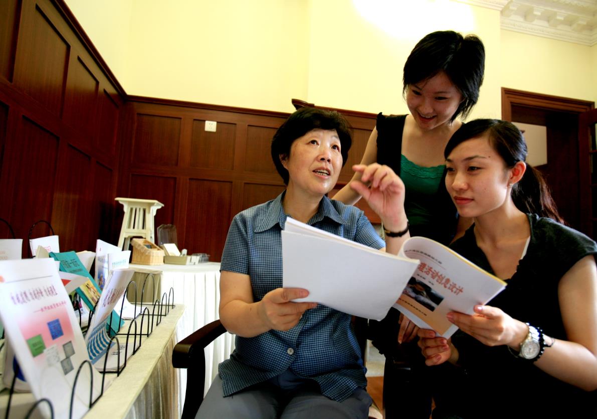 劳模丨黄浦区思南路幼儿园原园长郭宗莉:初心不改的"学者型"园长